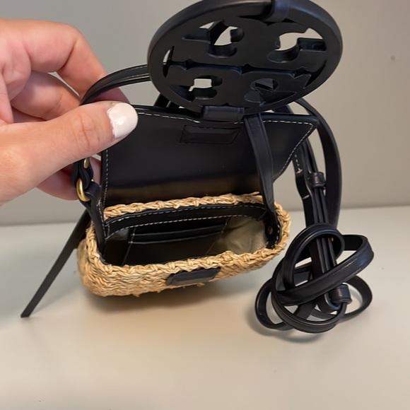 Tory Burch Raffia Phone Crossbody - Picture 4 of 6